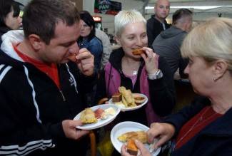 Velika: Najduži stol u Hrvata 2013.