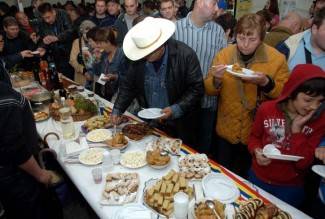 Velika: Najduži stol u Hrvata 2013.