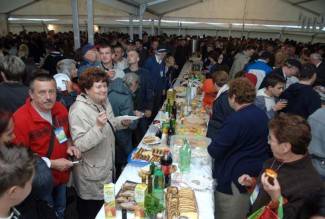 Velika: Najduži stol u Hrvata 2013.