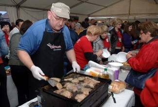 Velika: Najduži stol u Hrvata 2013.