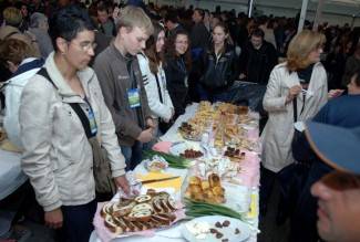 Velika: Najduži stol u Hrvata 2013.
