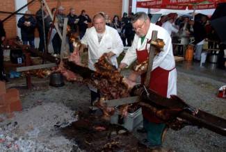 Velika: Najduži stol u Hrvata 2013.