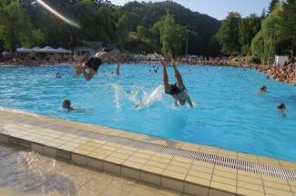 Nedjelja na požeškim, veličkim i lipičkim bazenima