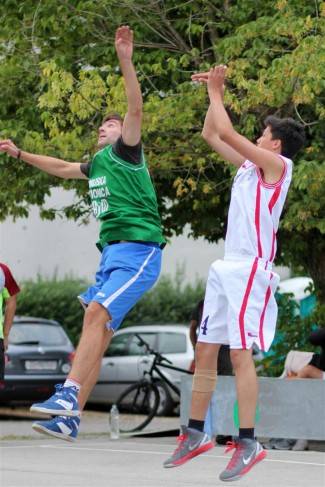 Streetball Lipik 14.8.2013. - Finale amatera