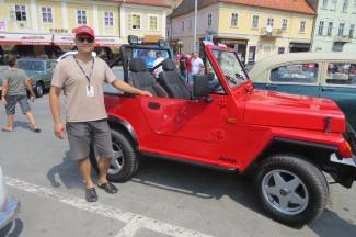 Tuning show u Velikoj i oldtimer izložba u Požegi (foto, video)