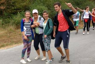 Tisuće vjernika na hodočašću prema Voćinu