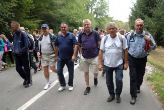 Tisuće vjernika na hodočašću prema Voćinu