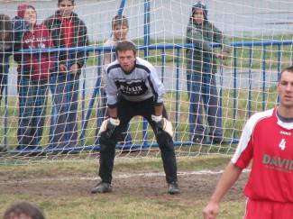 Eminovci i dalje neporaženi, Kaptol pokazao tko je glavni (video)