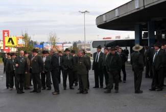 Požega: Lovački mimohod na Dan sv. Huberta