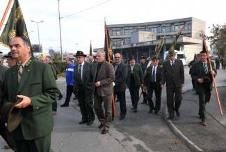 Požega: Lovački mimohod na Dan sv. Huberta