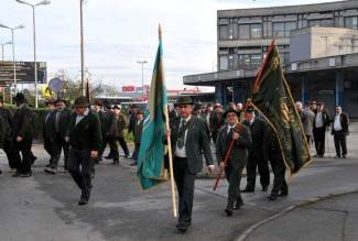 Požega: Lovački mimohod na Dan sv. Huberta