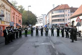 Požega: Lovački mimohod na Dan sv. Huberta
