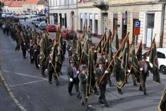 Požega: Lovački mimohod na Dan sv. Huberta