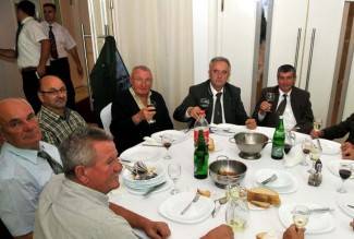 Požega: Lovački mimohod na Dan sv. Huberta