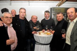 Martinje u podrumima Enjingija, Galića i obitelji Vuković