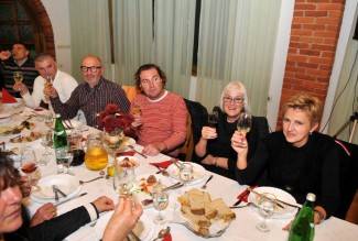 Martinje u podrumima Enjingija, Galića i obitelji Vuković