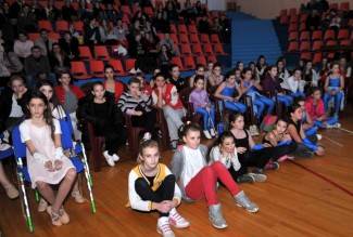 Noć svjetla: Plesni doček Djeda Božićnjaka u Grabriku