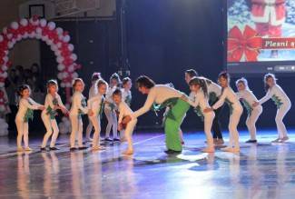 Noć svjetla: Plesni doček Djeda Božićnjaka u Grabriku