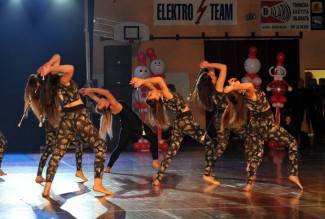 Noć svjetla: Plesni doček Djeda Božićnjaka u Grabriku