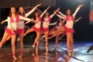 Noć svjetla: Plesni doček Djeda Božićnjaka u Grabriku