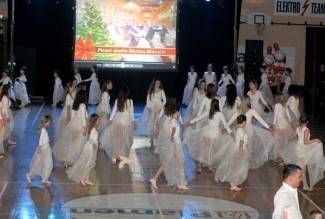 Noć svjetla: Plesni doček Djeda Božićnjaka u Grabriku