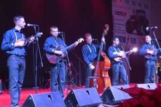 Humanitarni koncert: Bisernica i prijatelji napunili Grabrik