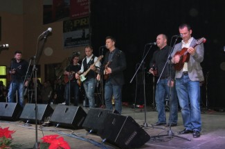 Humanitarni koncert: Bisernica i prijatelji napunili Grabrik