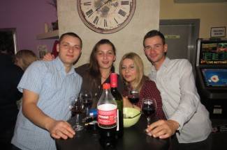 Požega: Novogodišnja noć u gradskim kafićima