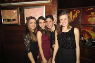 Požega: Novogodišnja noć u gradskim kafićima