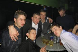 Požega: Novogodišnja noć u gradskim kafićima