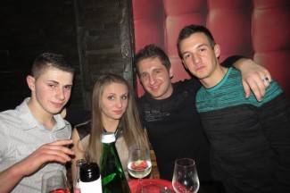 Požega: Novogodišnja noć u gradskim kafićima