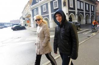 Šetnja gradom: Požežani nasmijani i u novoj godini