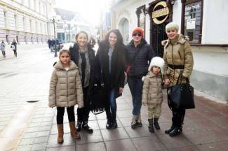 Šetnja gradom: Požežani nasmijani i u novoj godini