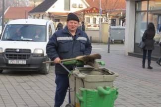Šetnja gradom: Vedre i nasmijane Požežanke i Požežani