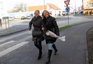 Šetnja gradom: Vedre i nasmijane Požežanke i Požežani