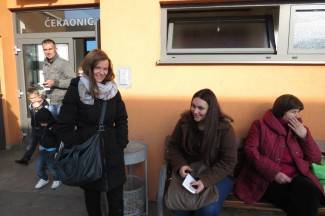 Šetnja gradom: Vedre i nasmijane Požežanke i Požežani