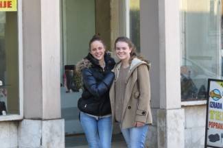 Šetnja gradom: Vedre i nasmijane Požežanke i Požežani