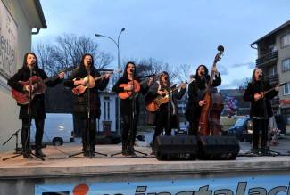 Dođite na Vincelovo da zajedno uživamo u specijalitetima, tamburama i vinu