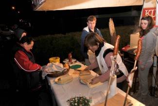 Dođite na Vincelovo da zajedno uživamo u specijalitetima, tamburama i vinu