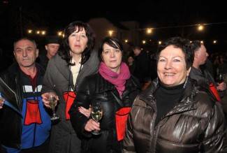 Velika: Vinkovo na Trgu sv. Augustina