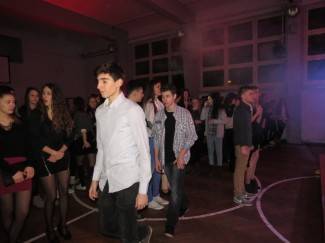 Požega: Valentinovo za gimnazijalce