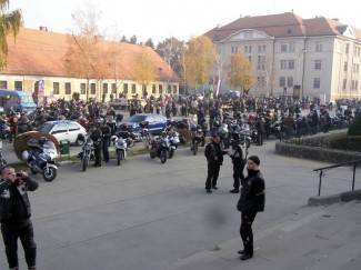 Požeški bajkeri u karavani za Vukovar