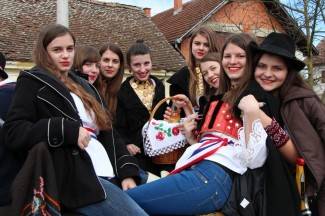 Pokladno jahanje u Zagrađu, Bučju i Brodskom Drenovcu