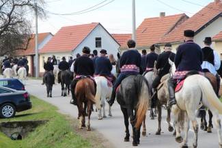 Pokladno jahanje u Zagrađu, Bučju i Brodskom Drenovcu