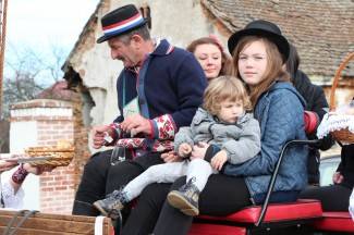 Pokladno jahanje u Zagrađu, Bučju i Brodskom Drenovcu