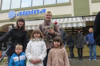 Subotnja svirka gradom: Dan žena s Poseganom