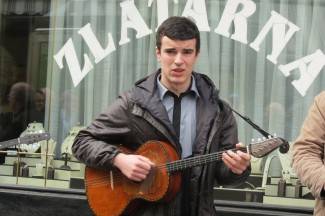 Subotnja svirka gradom: Dan žena s Poseganom