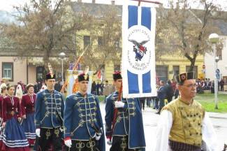 Pripazite: Neke gradske ulice bit će zatvorene za promet. Ne sjedajte za upravljač, ako ste pili alkohol