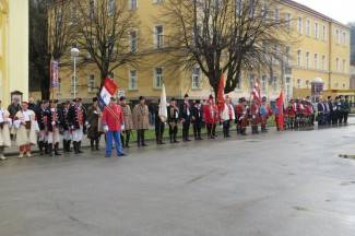 Pripazite: Neke gradske ulice bit će zatvorene za promet. Ne sjedajte za upravljač, ako ste pili alkohol