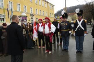 Pripazite: Neke gradske ulice bit će zatvorene za promet. Ne sjedajte za upravljač, ako ste pili alkohol